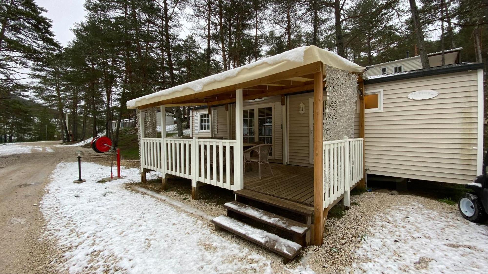 Saint-Auban  Mobilhome Comfort A La Montagne מראה חיצוני תמונה