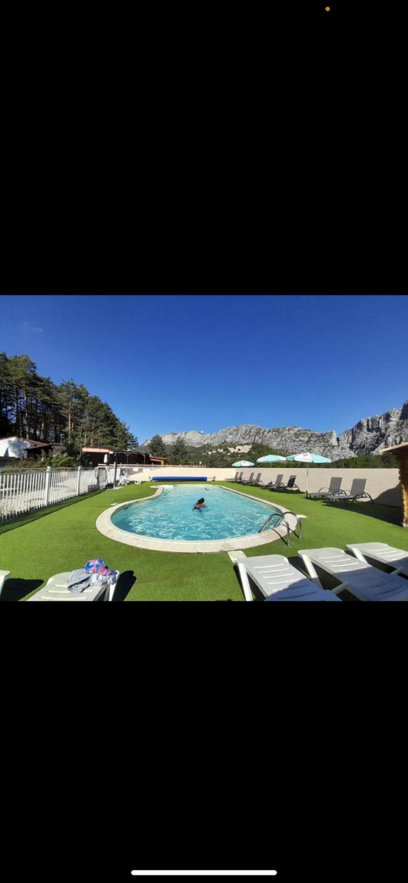 Saint-Auban  Mobilhome Comfort A La Montagne מראה חיצוני תמונה
