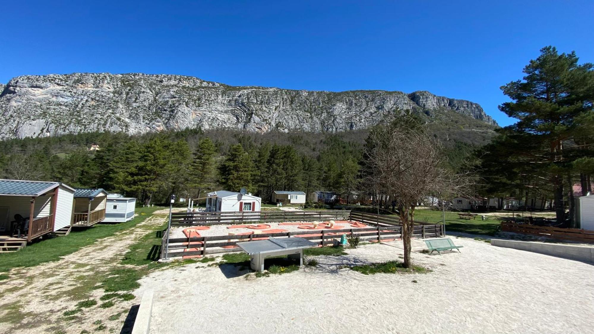 Saint-Auban  Mobilhome Comfort A La Montagne מראה חיצוני תמונה